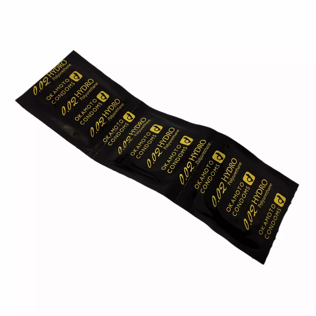 Bao Cao Su Okamoto 0.02 PU Siêu Mỏng Truyền Nhiệt Nhanh Hộp 3 Cái 9 4547691702296 inside