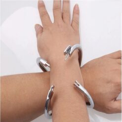 H8255d9d6dd044417bd313cb8d47e1526B