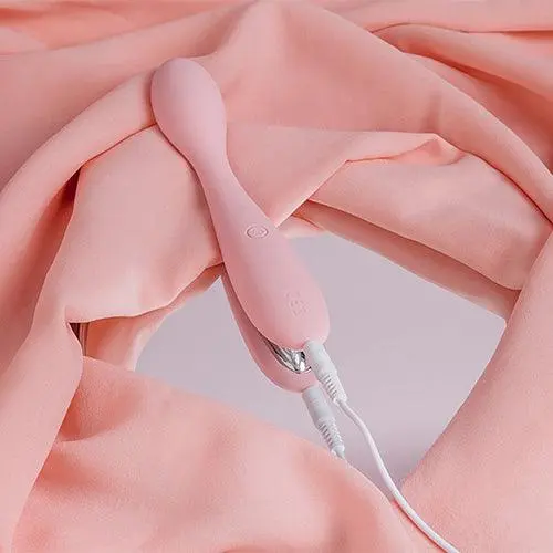 Svakom Keri Ngón Tay Rung Chạm Điểm G Cho Nữ 8 Svakom Keri Ngón Tay Rung Chạm Điểm G Cho Nữ