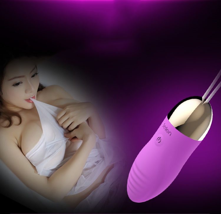 EG33 Trung rung dieu khien xa Leten Surge cho nu thu dam tu suong3