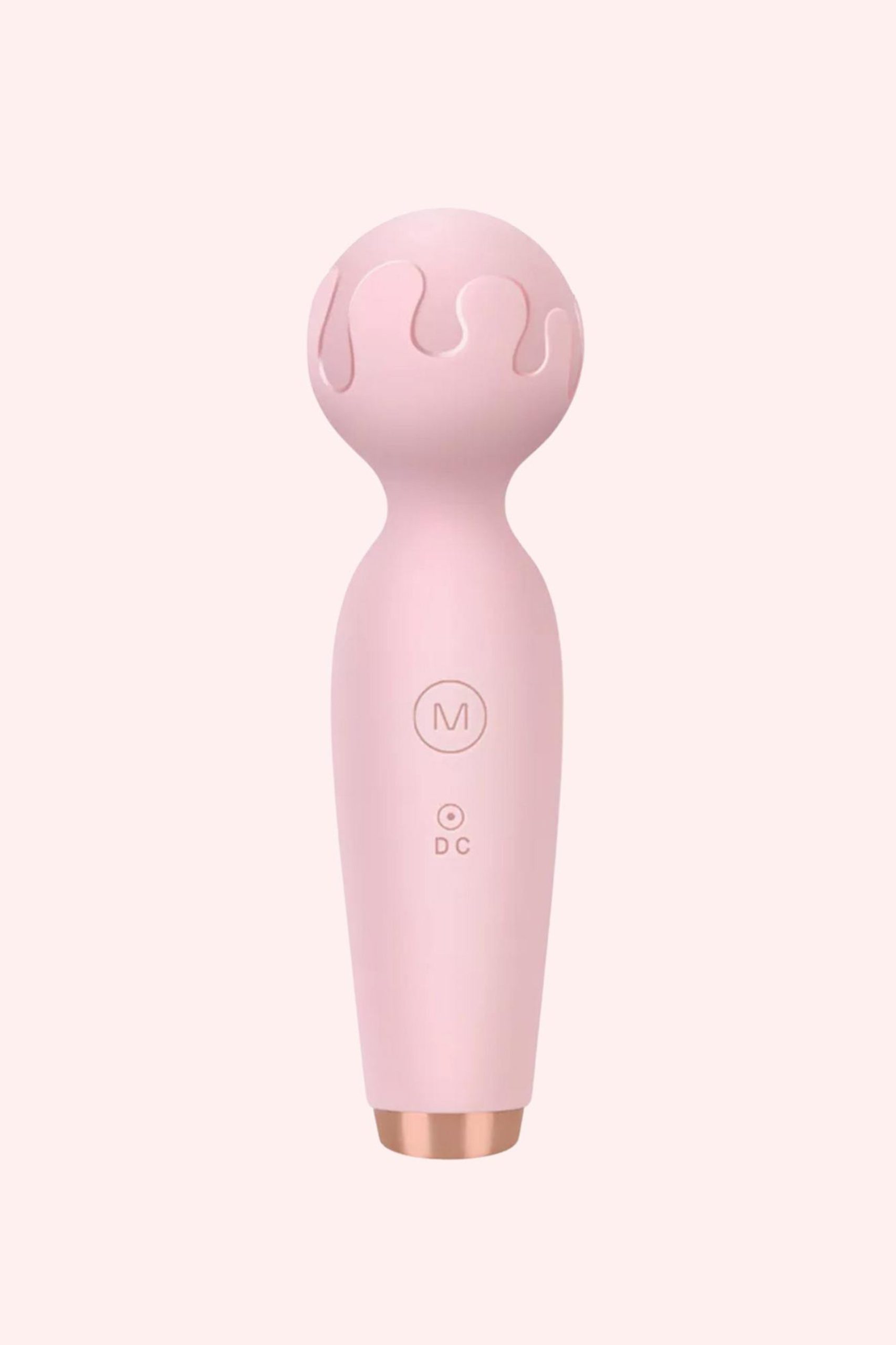 mic wand clitoral rechargeable vibrator 84755 scaled