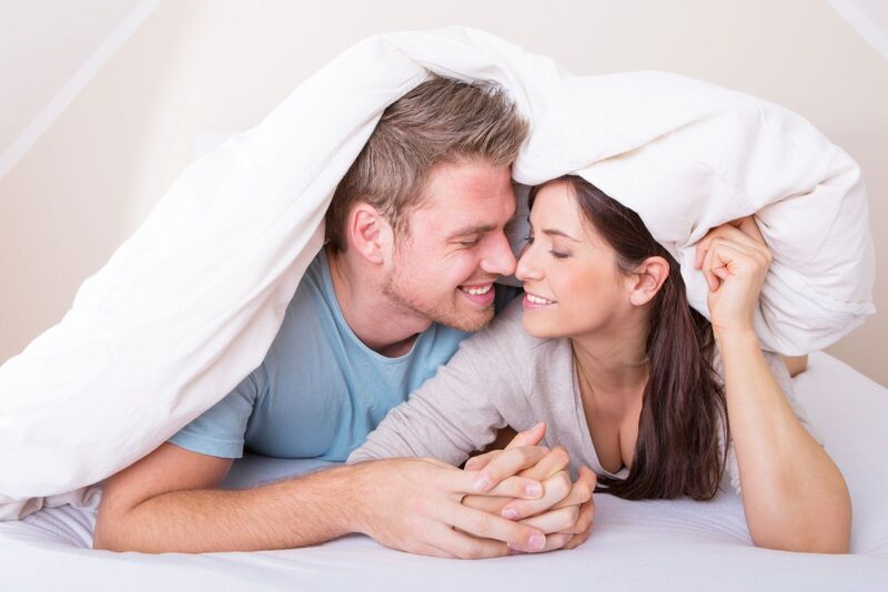 Tình dục thời sinh viên làm sao để an toàn cho sức khỏe? 6 20210708 the nao la tinh duc an toan 2