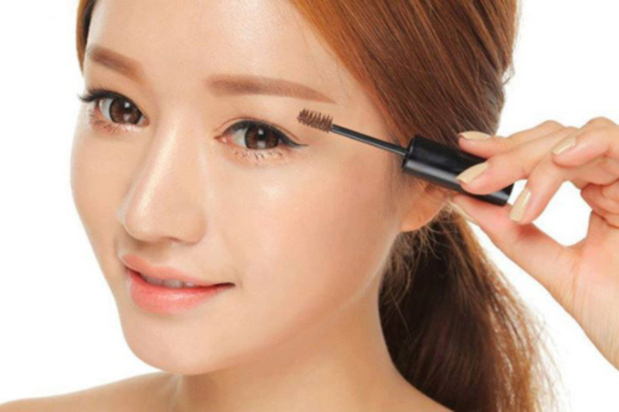 trang diem nhanh 2 10e404eee87345c797403494ae034253