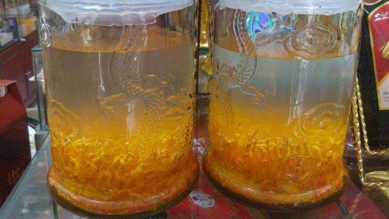 Những cách dùng đông trùng hạ thảo nguyên con tốt nhất sơ chế tại nhà 14 dau hieu dong trung ha thao bi moc va cach xu ly dung nhat 202204120723133348