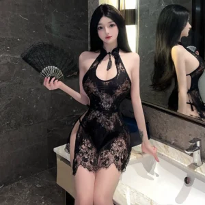 Váy Ngủ Sườn Xám Xuyên Thấu Xẻ Tà Cao Tặng Chip Gợi Cảm Đầm Cổ Trang Giọt Nước Hở Lưng Quyến Rũ - N384 Đen
