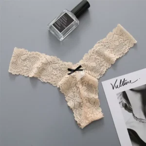 Quần Lót Ren Mềm Mịn Lọt Khe Siêu Mỏng Sexy Gợi Cảm Sịp Nữ Chữ Y Họa Tiết Hoa Quyến Rũ – T302 Nude