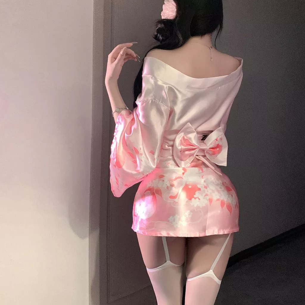 Đồ Ngủ Kimono Nhật Bản Xẻ Ngực Gợi Cảm Sang Trọng Cosplay Sexy Áo Choàng Ngủ Lụa Hoa Anh Đào Quyến Rũ - N841 Hồng 11 vn 11134207 7ra0g