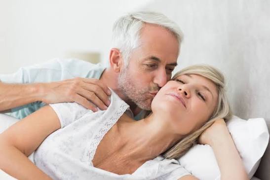 Sức khỏe tình dục của đàn ông tuổi 50 – Nhu cầu có cao và còn mạnh? 7 images 1 1
